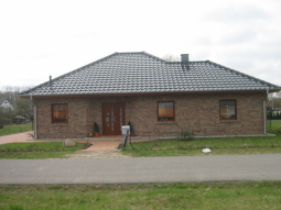 Baufirma T. Splett aus Wesenberg in Mecklenburg-Strelitz Bauen von Einfamilienhäusern