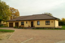 Baufirma T. Splett aus Wesenberg in Mecklenburg-Strelitz Bauen von Einfamilienhäusern
